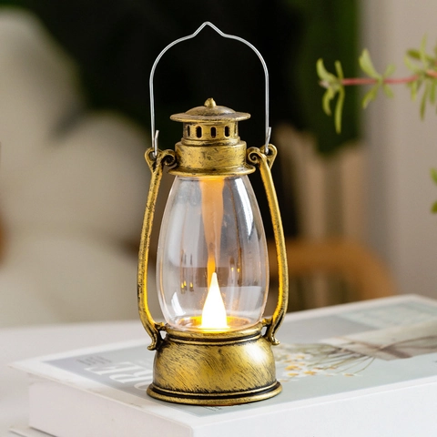 Vintage LED Night Light Mini Lantern PP Plastic Retro Handheld Oil Lamp Atmosphere Table Ornament Battery Operated Decoration