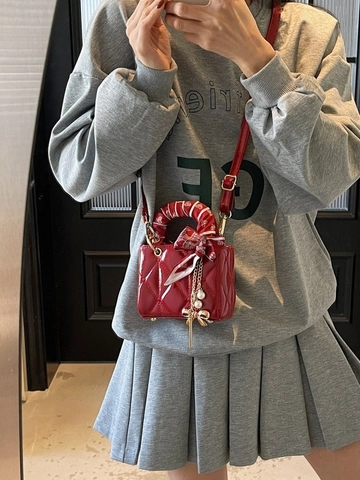 Quilted PU Leather Shoulder Bag For Women Mini Handbag With Silk Scarf And Artificial Pearl Bow Pendant Elegant Crossbody Bag