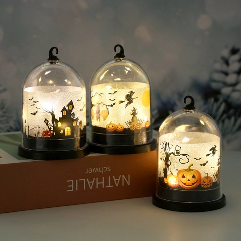Luce Notturna LED Decorativa di Halloween Lampada a Cupola Silhouette Zucca Strega Castello in Plastica Per Festa Casa
