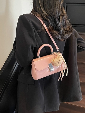 Vintage PU Leder Umhängetasche Für Damen Koreanischer Stil Handtasche Mit Bären Anhänger Metallsperre Kleine Quadratische Tasche