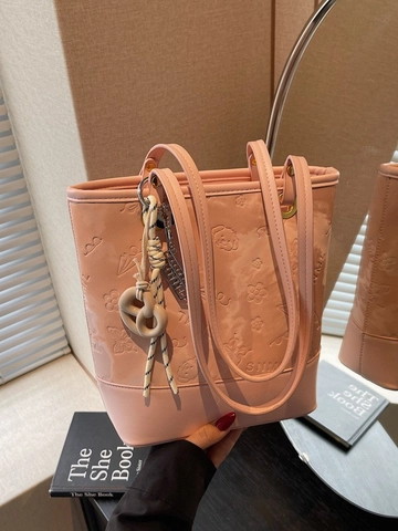 Women Fashion PU Leather Bucket Bag Trendy Embossed Floral Butterfly Pattern Shoulder Bag Commuter Versatile Handbag With Pendant