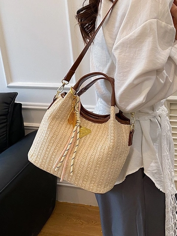 Damen Gewebte Stroh Eimertasche Sommer Strand Urlaub Umhängetasche Mit Metall-Dreieck-Detail Und Quasten-Dekor