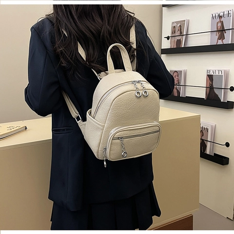 Dames Retro Kleine Rugzak Met Lychee Patroon PU Leer Mode Minimalistisch Student Reistas Zilveren Hardware Multi Pocket Tas