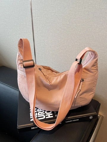 Women Large Capacity Casual Dumpling Hobo Bag Lightweight Nylon Crossbody Bag Commuting Student Shoulder Bag Pleated Solid Color Minimalist Travel Handbag