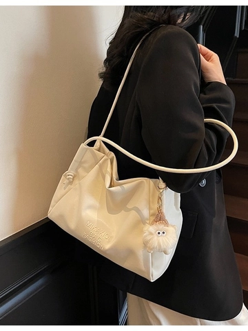 Women Large Capacity PU Leather Tote Bag Ruched Pleated Design Shoulder Bag with Plush Pendant Simple Fashion Urban Handbag