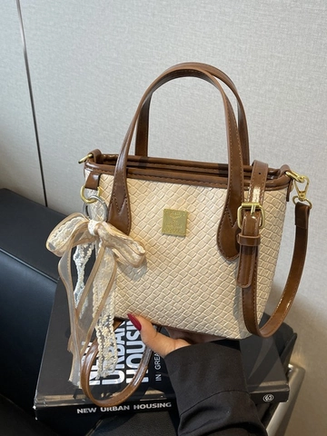 Borsa a Secchiello in Pelle PU alla Moda da Donna con Pendente a Fiocco in Pizzo Logo Quadrato Dorato Trama Intrecciata Borsa Elegante