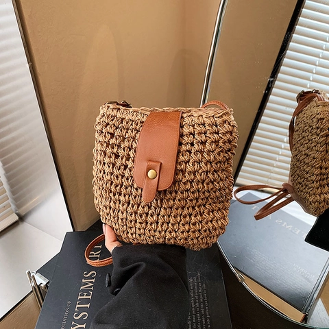 Borsa a Tracolla a Secchiello in Paglia Intrecciata da Donna Borsa a Spalla Retro Piccola per Vacanze Estive Con Patta