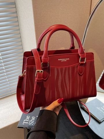 Elegante Damen Rote Hochzeit Handtasche PU Leder Raute Krokodilmuster Tote Bag Mit Verstellbarem Riemen Gold Hardware Handtasche