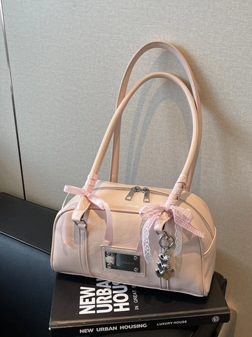 Women Glossy PU Leather Underarm Bag Large Capacity Boston Shoulder Bag With Ribbon Bow Heart Pendant Fashion Handbag