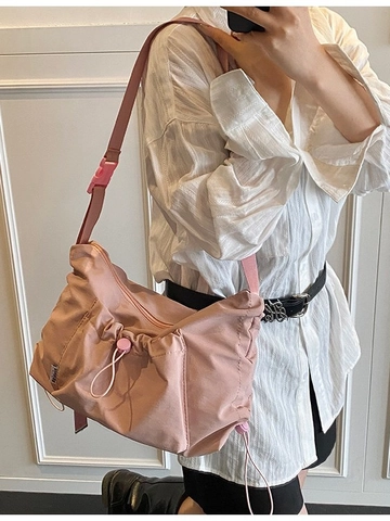 Bolso Bandolera de Nailon de Gran Capacidad para Mujer Cordón Plisado Bolso de Hombro Ligero para Viaje Color Sólido Casual Tote Bolso Dumpling