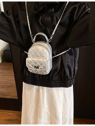 Mochila Mini Acolchada de Moda para Mujer de Cuero PU con Patrón de Rombos y Cadena Bolso de Hombro Casual Ligero para Viaje