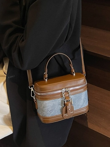 Sac Bandoulière Boîte Vintage en Patchwork de Cuir PU et Denim pour Femmes Sac à Main Rétro Avec Poignée Fermeture Éclair Chaîne