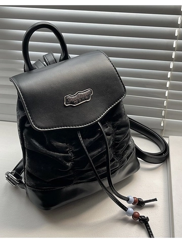 Damen Mode Gefalteter PU-Leder Mini Rucksack Süß Kordelzug Klappe Umhängetasche Reise Casual Kleiner Tagesrucksack Mit Metallemblem