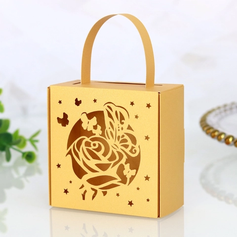 Laser Cut Pearlescent Cardstock Candy Gift Box Butterfly Rose Hollow Out Handheld Party Favor Bag Wedding Celebration