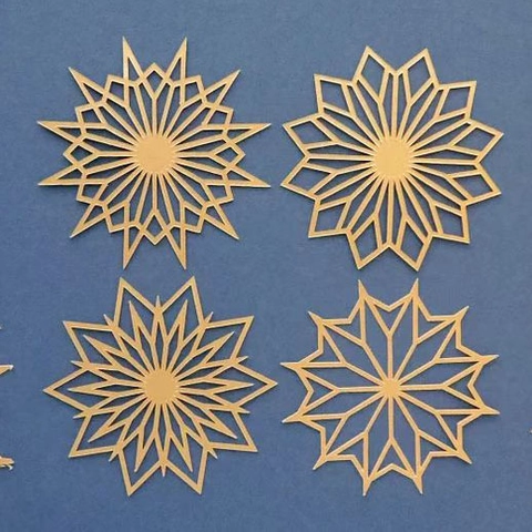Colgantes de Papel Copo de Nieve Corte Láser Oro Decoraciones de Árbol de Navidad Adornos Huecos Para Fiesta