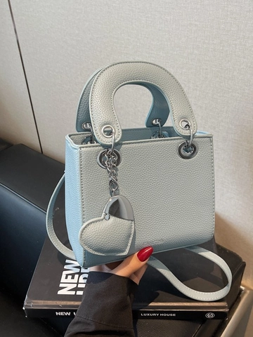 Women Lychee Pattern PU Leather Handbag Heart Pendant Elegant Crossbody Bag Small Shoulder Tote Fashion Accessory Everyday Purse