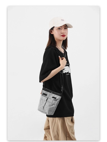 Trendy Wrinkled Nylon Crossbody Bag Niche Gorpcore Small Square Bag Multi Pocket Adjustable Strap Unisex Daily Shoulder Bag