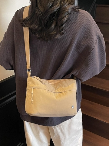 Women's Minimalist Nylon Multi-Layer Crossbody Bag Waterproof Lightweight Shoulder Bag With Wide Adjustable Strap Casual Tote Messenger Bag