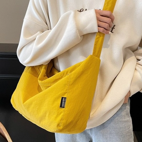 Damen Große Kapazität Nylon Messenger Bag Minimalistische Leinwand Crossbody Hobo Tasche Leichte Pendler Umhängetasche