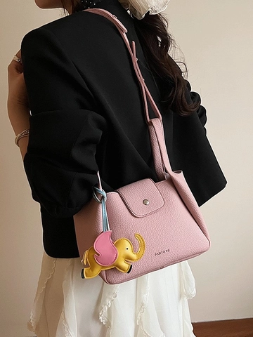 Sac Seau en Cuir PU Texture Litchi pour Femme Avec Charme d'Éléphant Boucle Magnétique Sac à Main Bandoulière Sac à Épaule