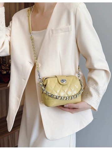 Damen Vintage Gesteppt Rauten Umhängetasche Kleine Quadratische PU Leder Handtasche Mit Silberkette Schloss Mode Tägliche Schultertasche