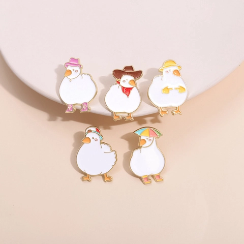 Cute Cartoon White Duck Enamel Brooch Pin Zinc Alloy Animal Badge For Clothing Backpack Hat Decor Gift For Kids Women