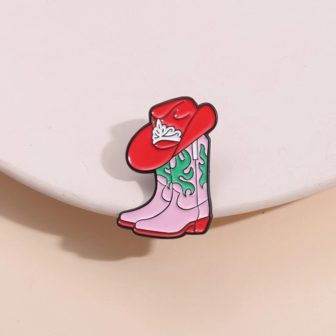 Creative Western Cowboy Boots And Hat Enamel Brooch Zinc Alloy Pink Music Fan Lapel Pin For Clothing Backpack Decoration