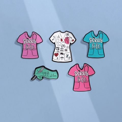 Medical Enamel Brooch Pins For Nurse Doctor Humor Scrub Life White Pink Blue Alloy Badge Fashion Jewelry Uniform Gift