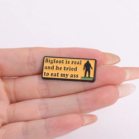 Funny Bigfoot Slogan Alloy Enamel Brooch Pin Creative Bigfoot Is Real Lacquer Lapel Pin For Clothing Backpack Decoration Jewelry