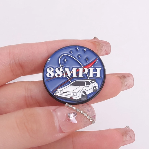 Retro Sci-Fi Racing Car Enamel Brooch Pin Set Alloy Movie Theme Badge For Backpack Hat Jacket Decor Cool Unisex Jewelry Accessory