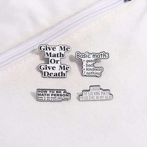Collection de Broches Émaillées avec Citations Mathématiques Drôles Épinglettes de Revers en Alliage Noir et Blanc Minimaliste pour Sac à Dos Vêtements Bijoux