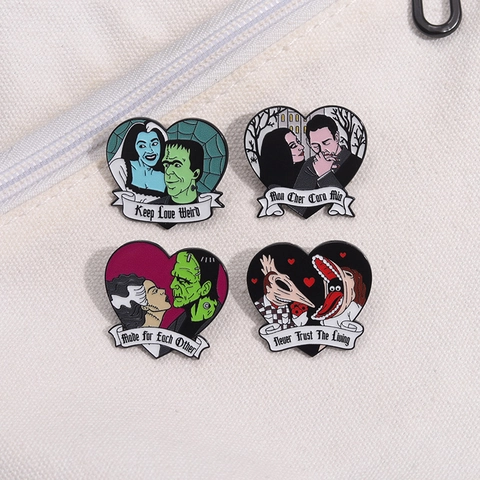 Zinklegering Hart Emaille Pin Goth Film Personage Badge Never Trust The Living Reversspeld Voor Kleding Tas Rugzak