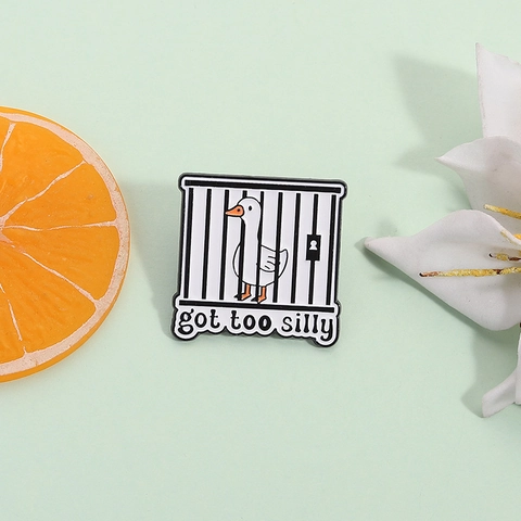 Funny Cartoon White Goose In Cage Enamel Pin Alloy Brooch Got Too Silly Animal Badge For Backpack Clothing Decoration Gift