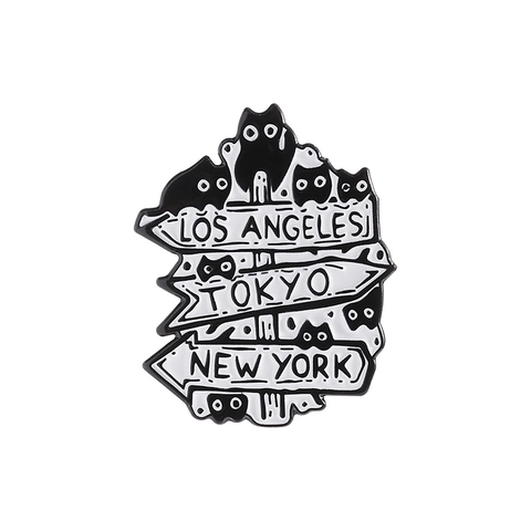 Black White Enamel Pin Cartoon Cat Skeleton Ghost Alloy Brooch For Backpacks Clothing Halloween Gift For Women Men