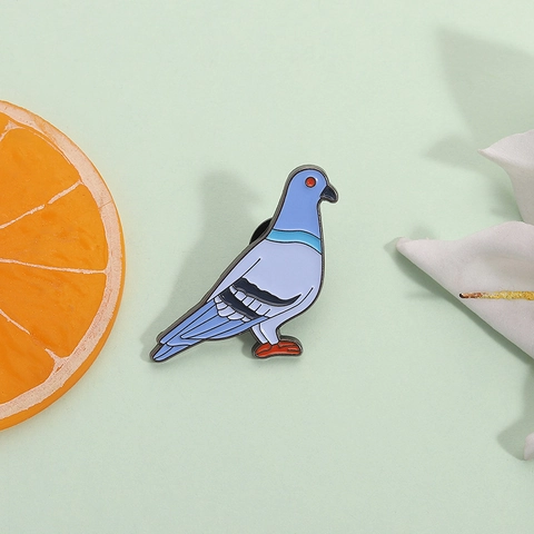 Cute Pigeon Enamel Brooch Alloy Dove Bird Lapel Pin Animal Badge For Clothes Bags Jewelry Accessories Gift For Men Women