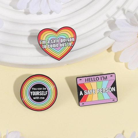 Rainbow Enamel Brooch Pin LGBTQ Ally Safe Person Heart Round Rectangle Alloy Badge For Backpack Clothing Decor