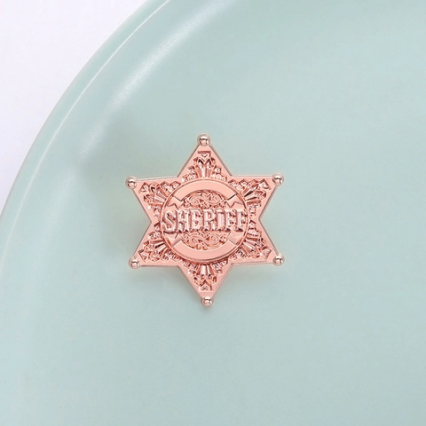 Broche Badge de Shérif en Étoile Hexagonale en Alliage de Zinc Or Rose Avec Motif en Relief Badge Métallique Décoratif Unisexe