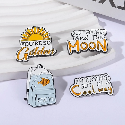 Broches de Pines de Esmalte Creativos Dibujos Animados Mochila Sol Frases Insignias para Ropa Bolsos Mujeres Hombres Joyería Regalo