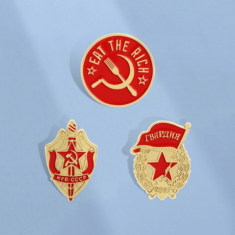 Spilla in Smalto a Tema Sovietico Retrò KGB CCCP Guardia Stella Rossa Falce Martello Motivo Spilla da Risvolto in Lega di Zinco