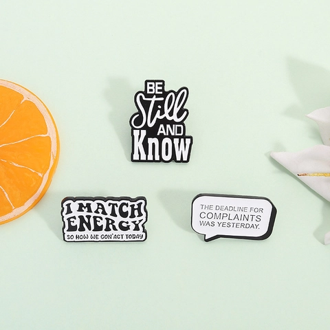 Funny English Quote Enamel Pin Set Black White Letter Badge For Backpack Jacket Decoration Alloy Metal Brooch Gifts For Men Women