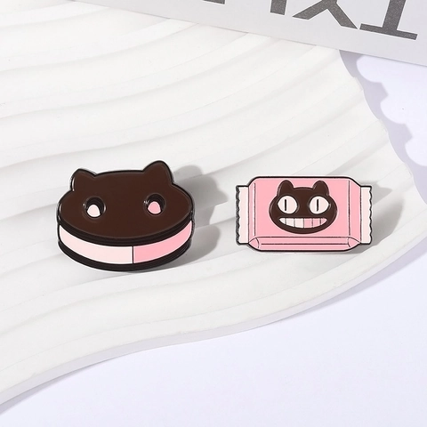 Kawaii Cartoon Katze Keks Rosa Snack Pack Emaille Pin Legierung Lackiert Abzeichen Zubehör Kleidung Rucksack Dekor Unisex