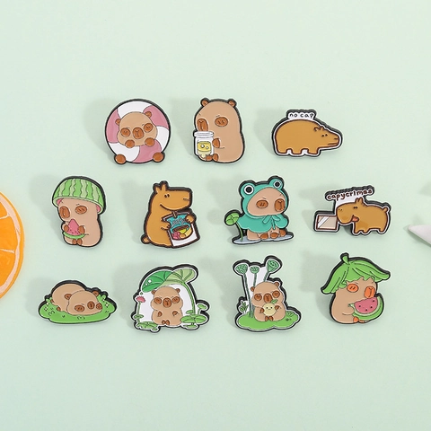 Süße Cartoon Wasserschwein Emaille Pin Legierung Lack Brosche Wassermelone Frosch Hut Stil Tier Abzeichen Für Kleidung Tasche Dekoration Schmuck Geschenk