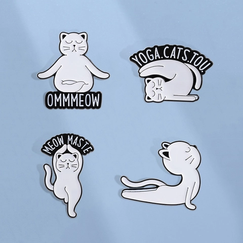Pin de Esmalte Gato de Yoga Lindo Gatito Blanco Meditación Pose Broche Aleación de Zinc Dibujos Animados Animal Insignia Decoración