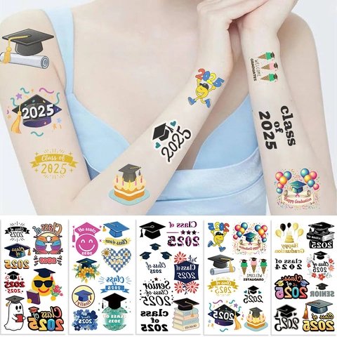 Adesivi per Tatuaggi Temporanei a Tema Laurea 2025 Impermeabili per Feste di Laurea per Studenti Celebrazione Scolastica