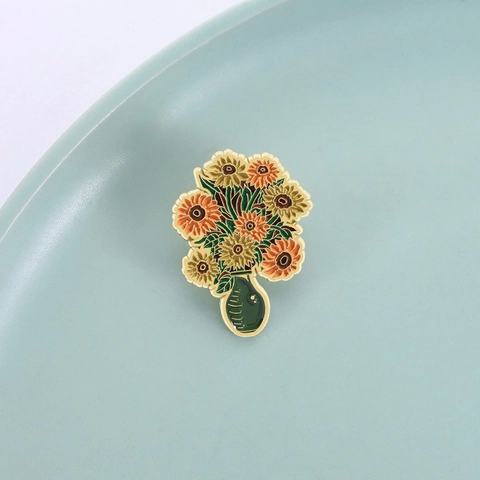 Artistic Sunflower Enamel Brooch Pin Vintage Flower Vase Lapel Pin Zinc Alloy Backpack Suit Accessories Jewelry For Women Men