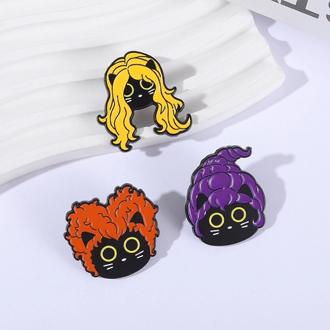 Divertido Pin de Esmalte de Gato Negro Inspirado en Películas Aleación de Zinc Pintura al Horno Broche de Gato para Joyería de Halloween
