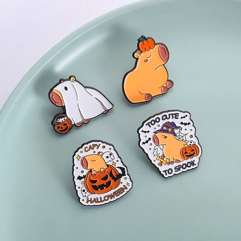 Broche de Esmalte de Capibara de Halloween Pin Dibujos Animados Aleación de Zinc Calabaza Fantasma Sombrero de Bruja Insignia Joyería