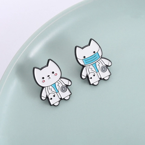 Mignonne Broche en Alliage de Chat Docteur Dessin Animé Série Animale Badge Pin d'Émail pour Docteurs Infirmières Bijoux Cadeau
