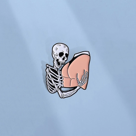 Creative Skeleton Hugging Buttocks Alloy Enamel Brooch Humorous Punk Gothic Pin Badge For Clothing Backpack Accessories Gift