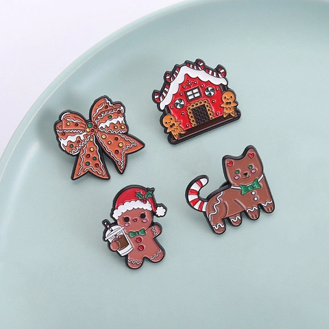 Christmas Gingerbread Enamel Brooch Pins Zinc Alloy Gingerbread Man House Cat Bow Festive Badge Accessories For Women Men Gift